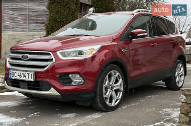 Позашляховик / Кросовер Ford Escape 2017 в Дрогобичі
