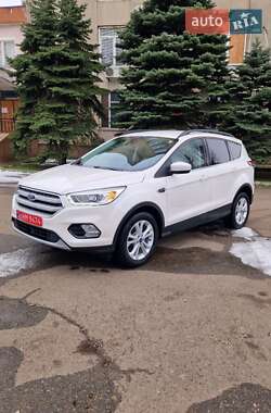 Позашляховик / Кросовер Ford Escape 2019 в Миколаєві