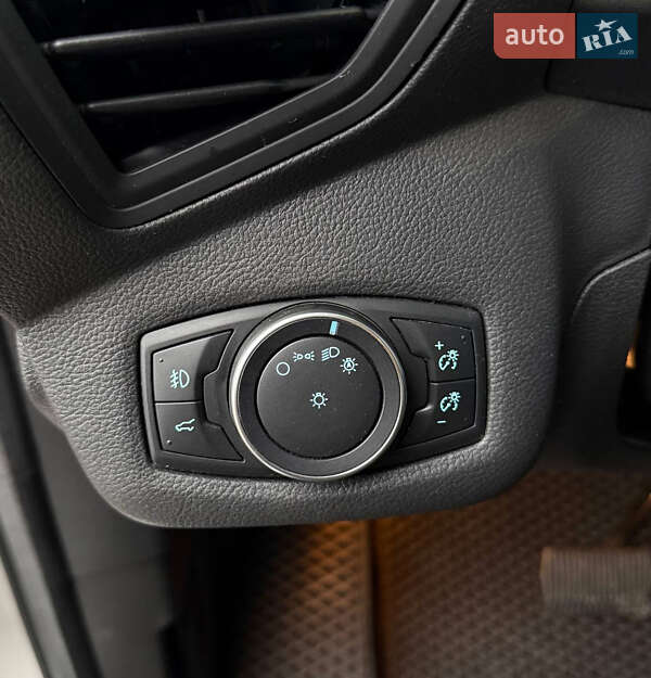 Внедорожник / Кроссовер Ford Escape 2017 в Кривом Роге фото 19 Внедорожник / Кроссовер Ford Escape 2017 в Кривом Роге