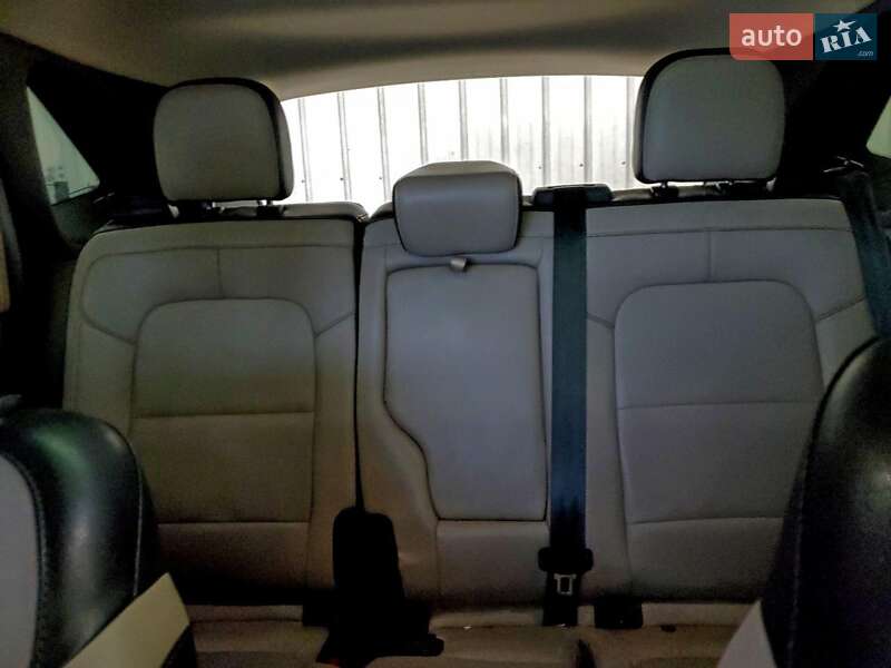 Позашляховик / Кросовер Ford Escape 2020 в Львові фото 10 Позашляховик / Кросовер Ford Escape 2020 в Львові