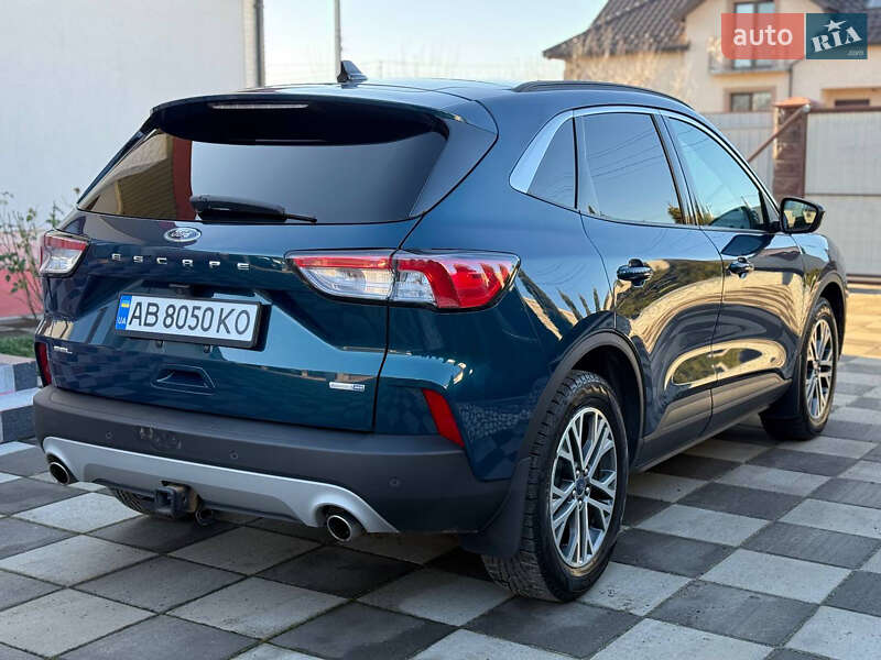 Внедорожник / Кроссовер Ford Escape 2019 в Летичеве