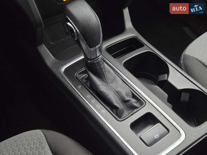 Внедорожник / Кроссовер Ford Escape 2018 в Киеве