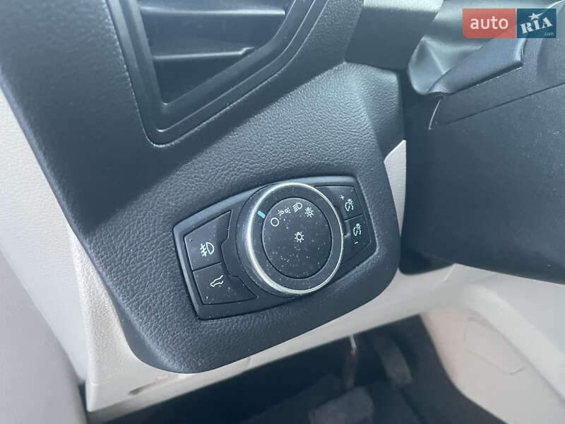 Внедорожник / Кроссовер Ford Escape 2019 в Львове фото 17 Внедорожник / Кроссовер Ford Escape 2019 в Львове