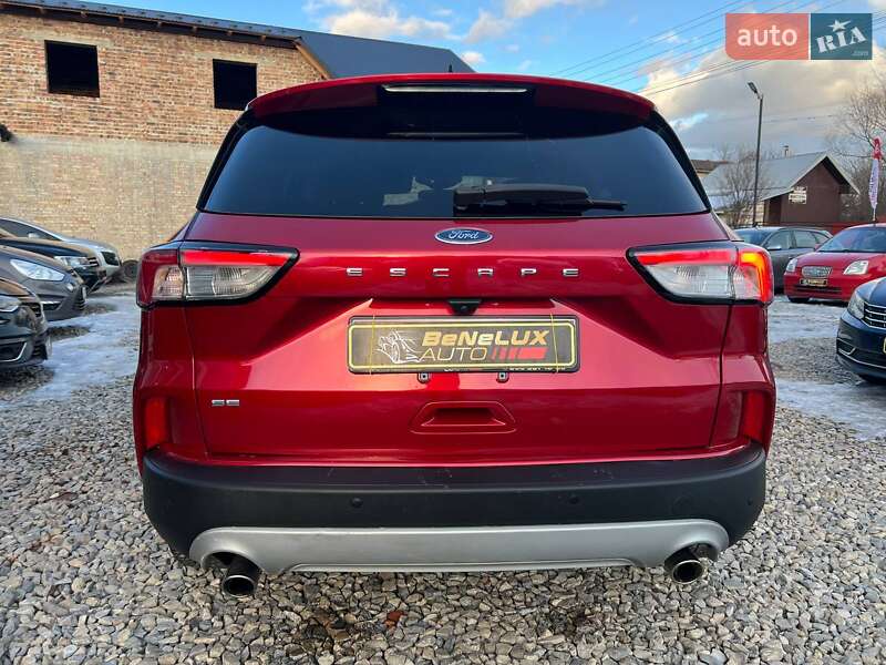 Позашляховик / Кросовер Ford Escape 2020 в Коломиї