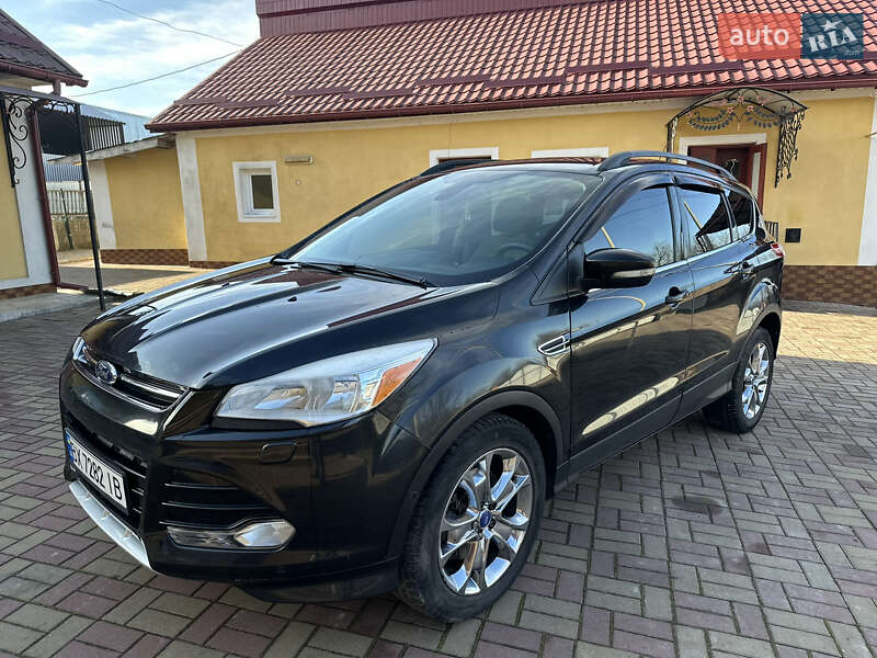 Внедорожник / Кроссовер Ford Escape 2013 в Волочиске