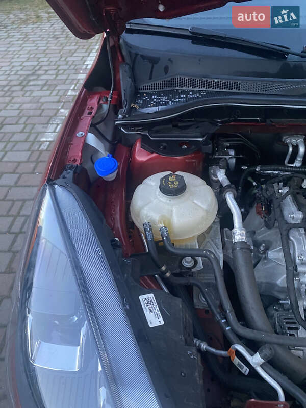 Позашляховик / Кросовер Ford Escape 2022 в Івано-Франківську