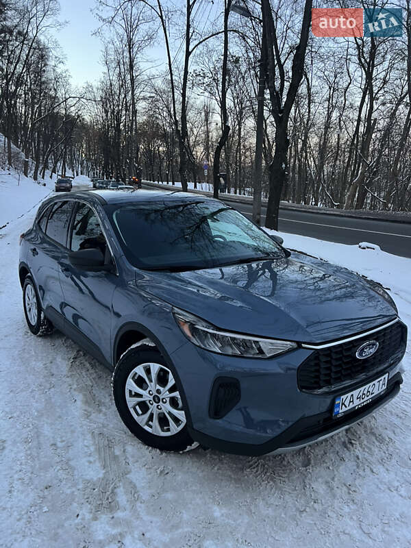 Внедорожник / Кроссовер Ford Escape 2023 в Киеве фото 3 Внедорожник / Кроссовер Ford Escape 2023 в Киеве