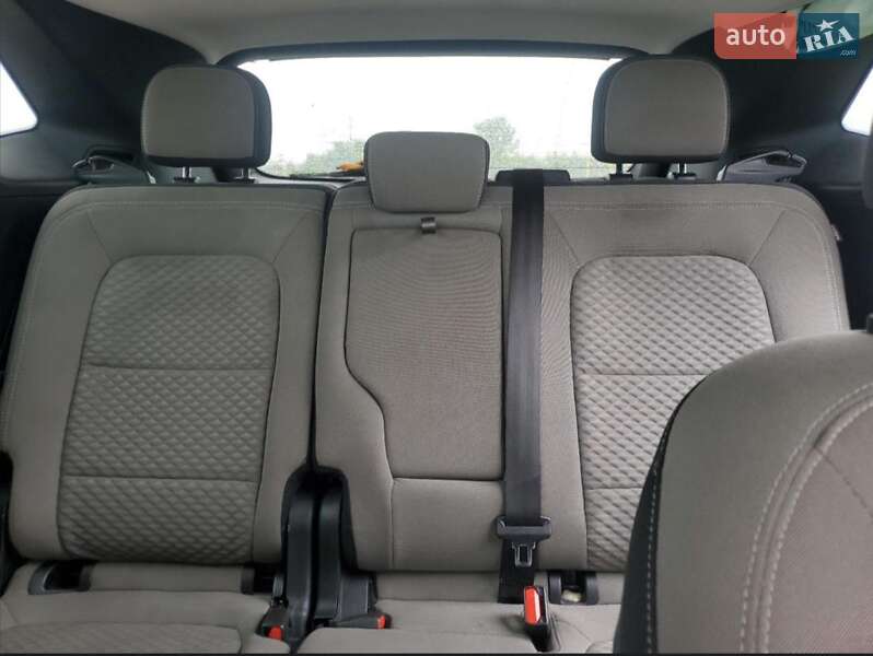 Позашляховик / Кросовер Ford Escape 2021 в Львові
