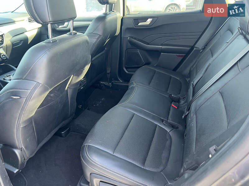 Внедорожник / Кроссовер Ford Escape 2021 в Тернополе