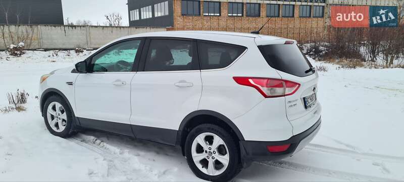 Внедорожник / Кроссовер Ford Escape 2014 в Радехове
