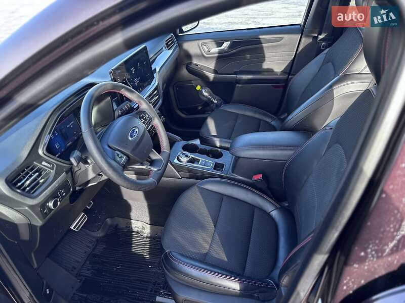 Внедорожник / Кроссовер Ford Escape 2023 в Киеве