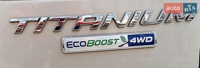 Внедорожник / Кроссовер Ford Escape 2016 в Киеве