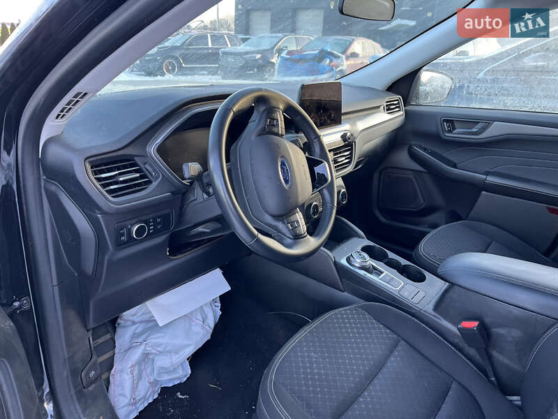 Позашляховик / Кросовер Ford Escape 2023 в Львові