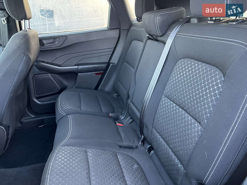 Позашляховик / Кросовер Ford Escape 2023 в Львові