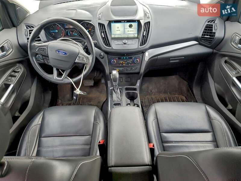 Внедорожник / Кроссовер Ford Escape 2019 в Киеве