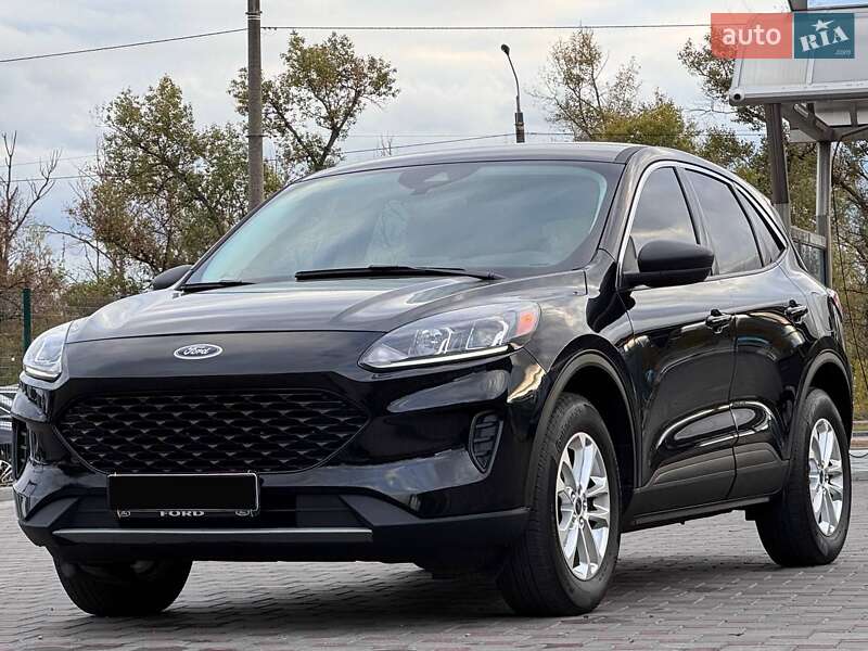 Внедорожник / Кроссовер Ford Escape 2022 в Запорожье