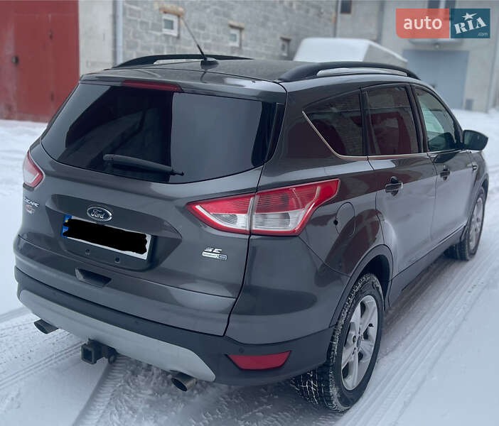 Внедорожник / Кроссовер Ford Escape 2015 в Тернополе