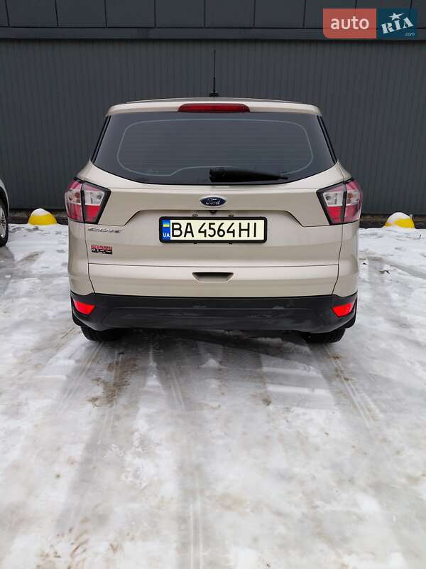 Позашляховик / Кросовер Ford Escape 2017 в Кропивницькому фото 4 Позашляховик / Кросовер Ford Escape 2017 в Кропивницькому