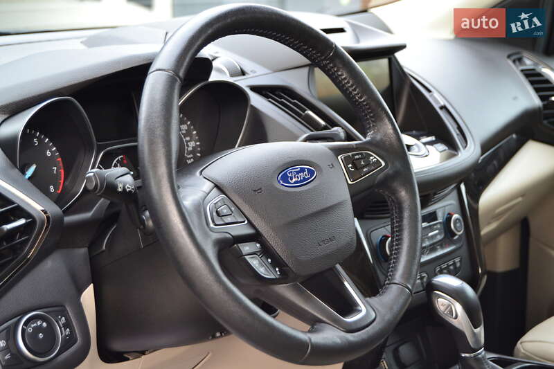 Позашляховик / Кросовер Ford Escape 2018 в Дрогобичі фото 114 Позашляховик / Кросовер Ford Escape 2018 в Дрогобичі