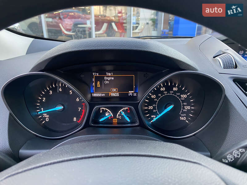 Внедорожник / Кроссовер Ford Escape 2017 в Одессе