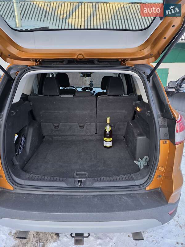 Позашляховик / Кросовер Ford Escape 2015 в Долині