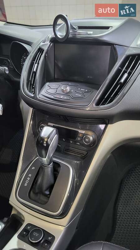 Внедорожник / Кроссовер Ford Escape 2013 в Лубнах