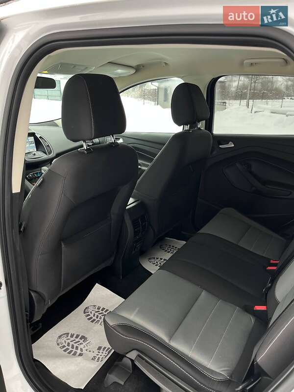 Внедорожник / Кроссовер Ford Escape 2015 в Львове фото 12 Внедорожник / Кроссовер Ford Escape 2015 в Львове