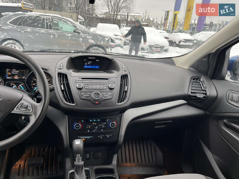 Позашляховик / Кросовер Ford Escape 2017 в Львові
