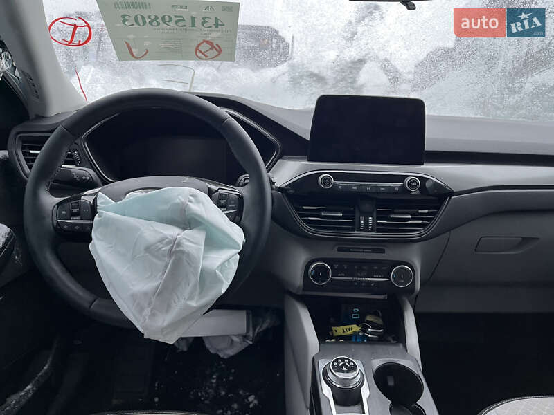 Внедорожник / Кроссовер Ford Escape 2023 в Львове