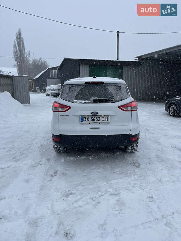 Внедорожник / Кроссовер Ford Escape 2014 в Изяславе