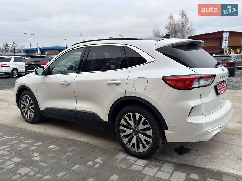 Внедорожник / Кроссовер Ford Escape 2020 в Нетешине