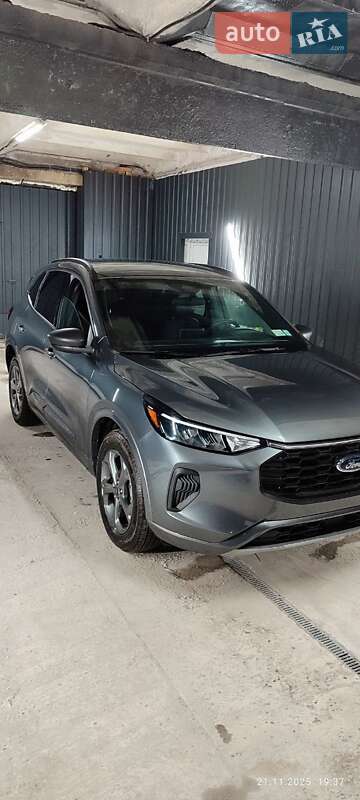 Внедорожник / Кроссовер Ford Escape 2024 в Фастове