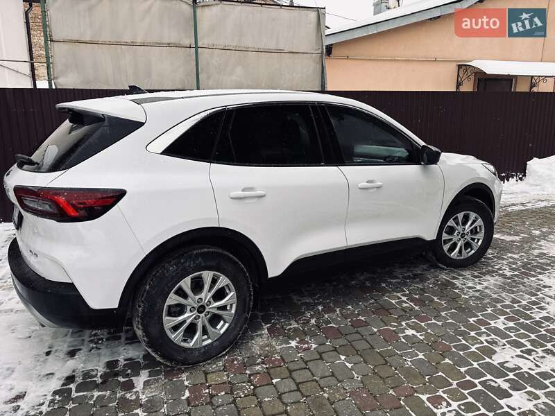 Внедорожник / Кроссовер Ford Escape 2024 в Ивано-Франковске