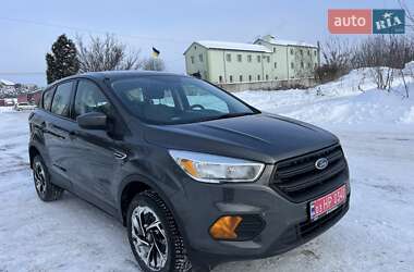Позашляховик / Кросовер Ford Escape 2017 в Рівному