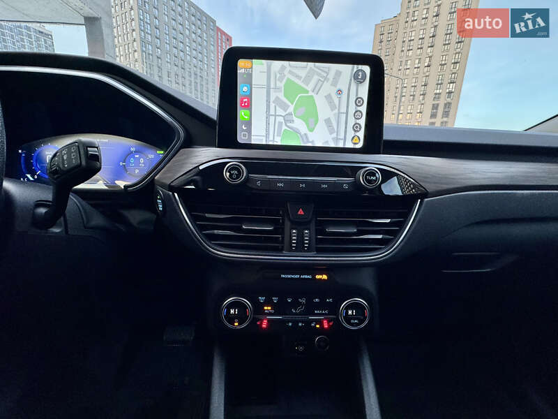 Внедорожник / Кроссовер Ford Escape 2019 в Киеве