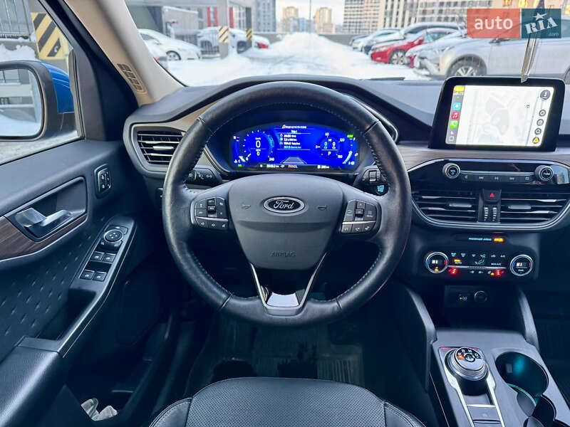 Внедорожник / Кроссовер Ford Escape 2019 в Киеве