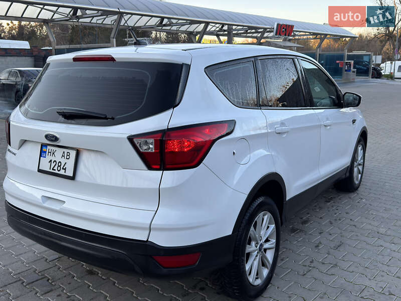 Позашляховик / Кросовер Ford Escape 2019 в Рівному фото 4 Позашляховик / Кросовер Ford Escape 2019 в Рівному