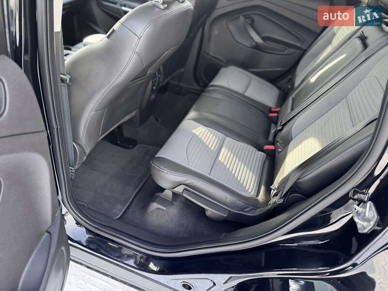 Внедорожник / Кроссовер Ford Escape 2018 в Ивано-Франковске