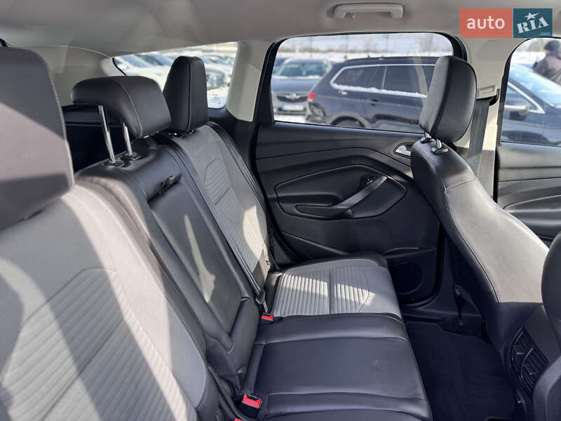 Внедорожник / Кроссовер Ford Escape 2018 в Ивано-Франковске