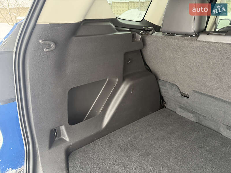 Позашляховик / Кросовер Ford Escape 2019 в Рівному