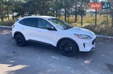 Внедорожник / Кроссовер Ford Escape 2019 в Золочеве