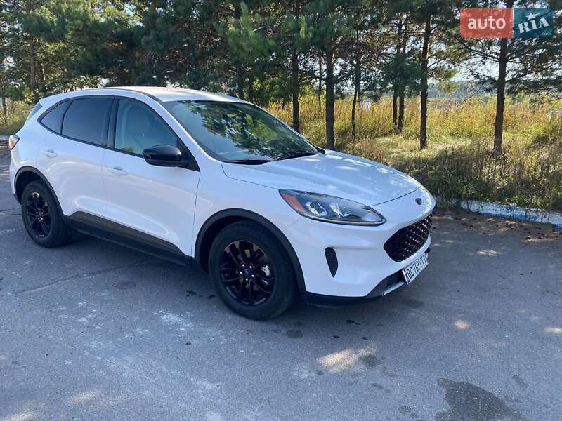 Внедорожник / Кроссовер Ford Escape 2019 в Львове