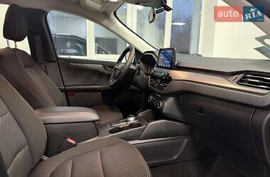 Внедорожник / Кроссовер Ford Escape 2024 в Полтаве