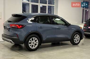 Внедорожник / Кроссовер Ford Escape 2024 в Полтаве