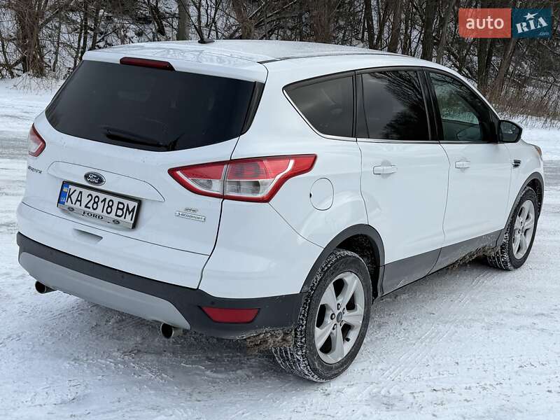 Внедорожник / Кроссовер Ford Escape 2012 в Каменском