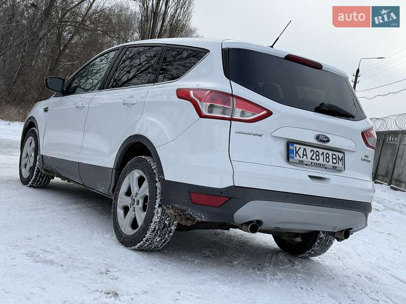 Внедорожник / Кроссовер Ford Escape 2012 в Каменском