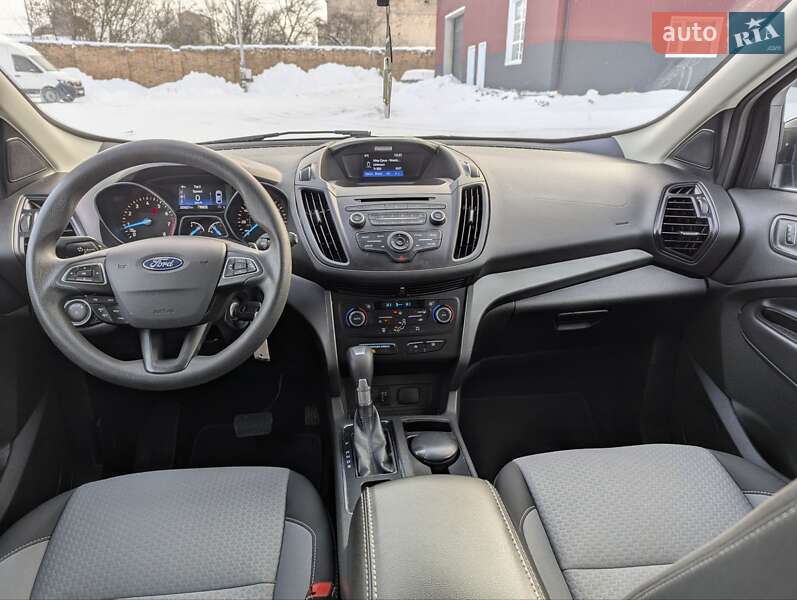 Внедорожник / Кроссовер Ford Escape 2017 в Дубно фото 20 Внедорожник / Кроссовер Ford Escape 2017 в Дубно