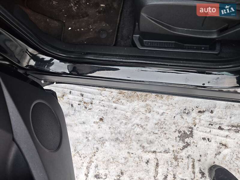 Внедорожник / Кроссовер Ford Escape 2014 в Сумах