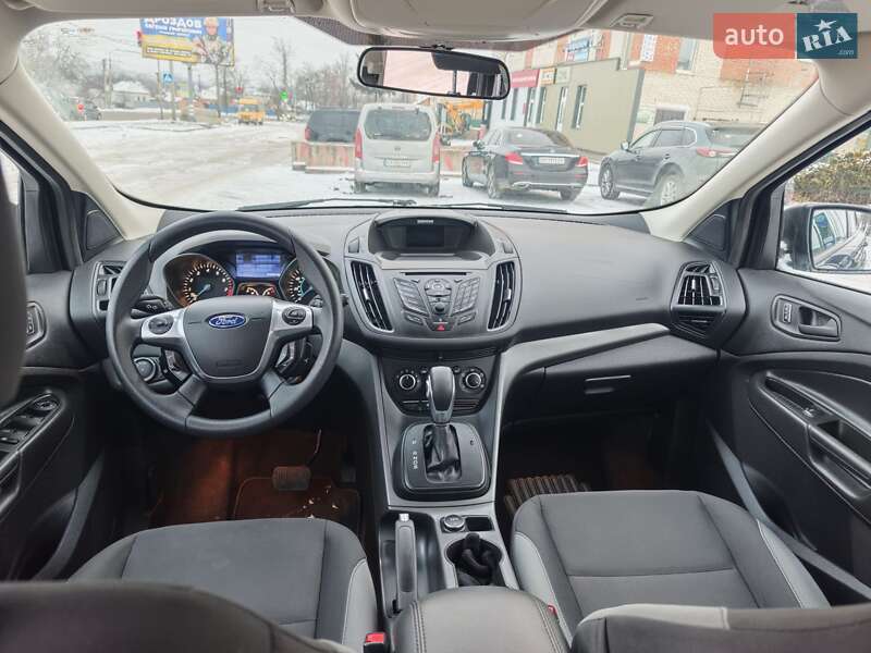 Внедорожник / Кроссовер Ford Escape 2014 в Сумах