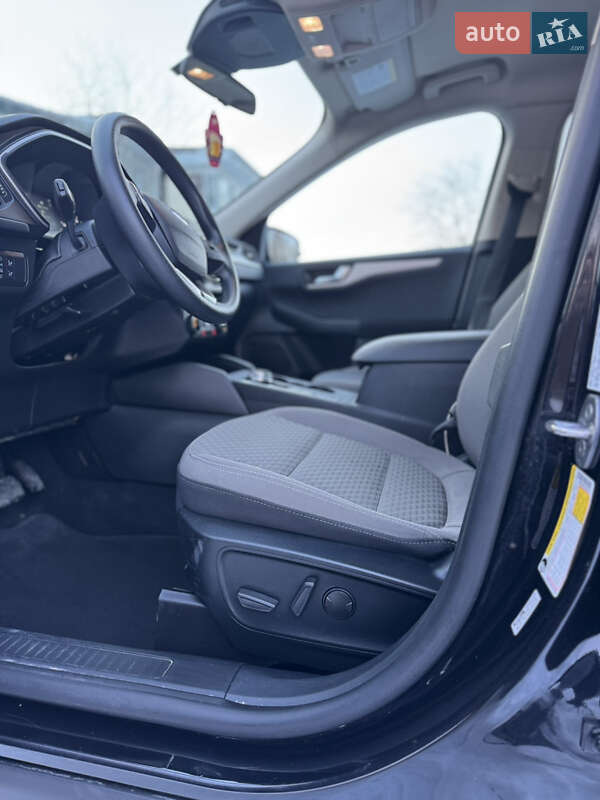 Позашляховик / Кросовер Ford Escape 2021 в Вінниці